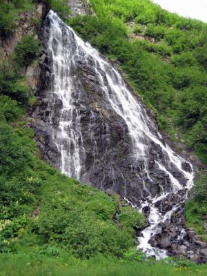 Horsetail falls, also in Keystone Canyon on the Lowe River