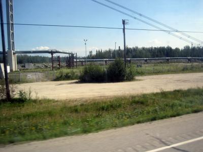 Alaska pipeline west of Fairbanks