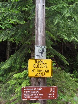 A sign at the top of the trail where we turned onto the rail bed.