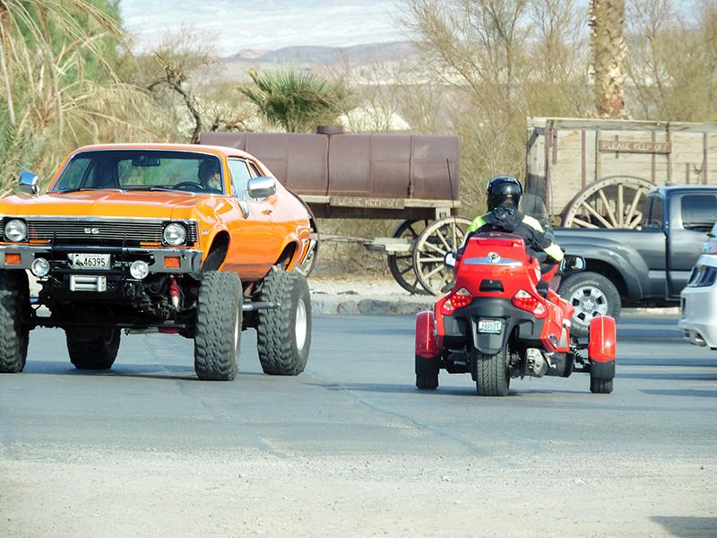 Lots of varied vehicles in the Furnace Creek parking lot.